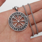 Naszyjnik Kompas Vegvisir Wisiorek Wiking srebrny
