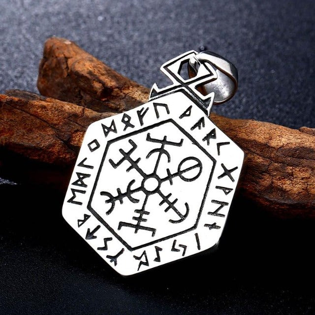 Wikingowy amulet