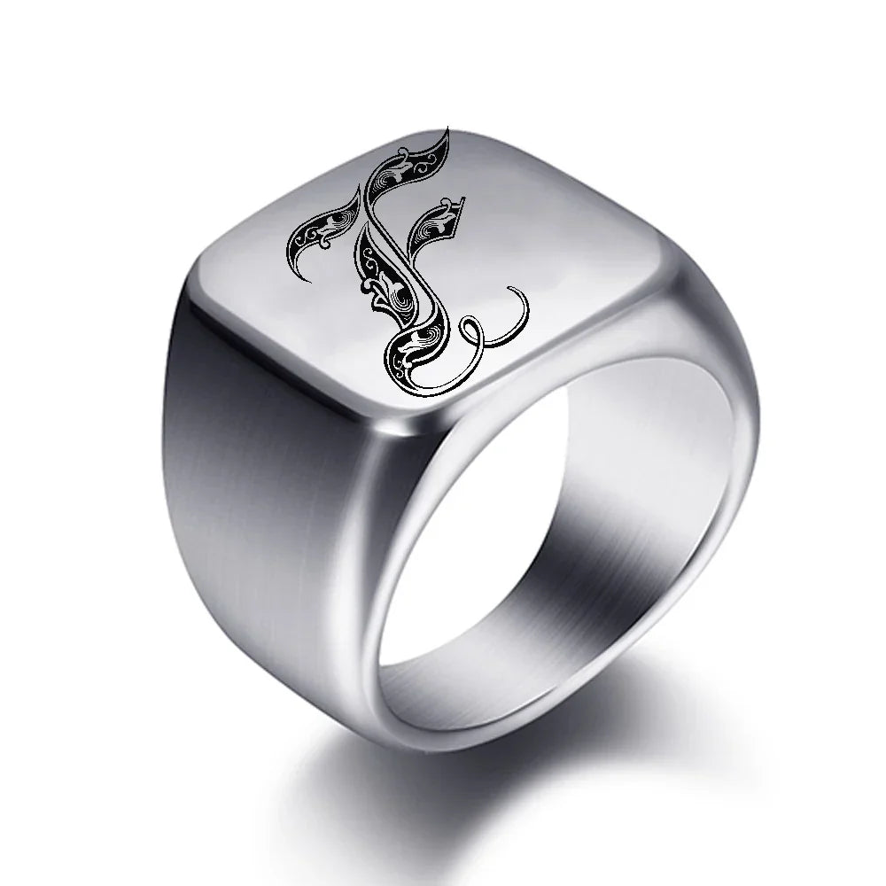 Szeroki męski pierścionek z inicjałem f