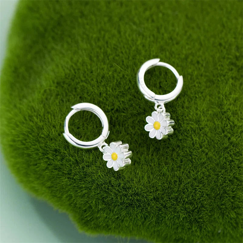 Kolczyki koła Kwiat Margerytki a