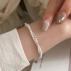 Elegancka bransoletka typu gourmette z perełkami dla kobiet