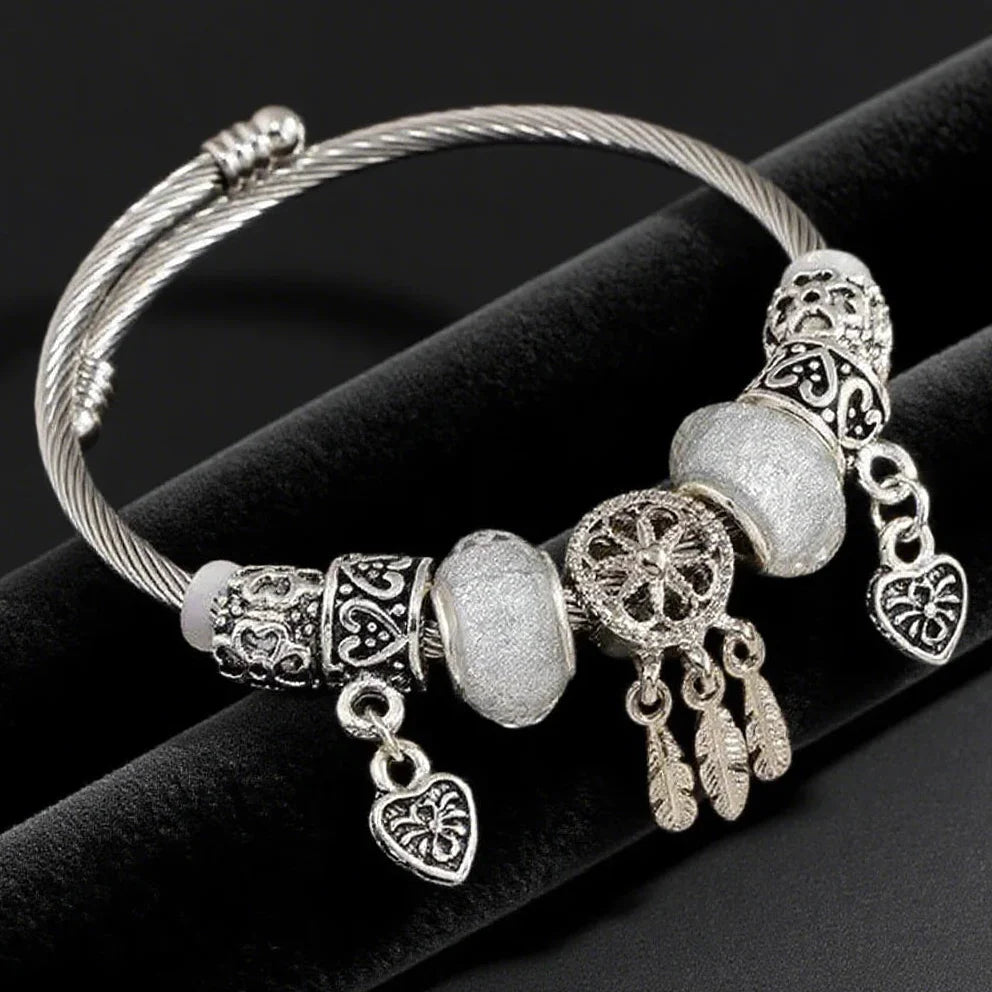 Bransoletka z czujnikiem snów i serc