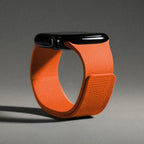 Wymienny magnetyczny pasek silikonowy do Apple Watch w kolorze pomarańczowym