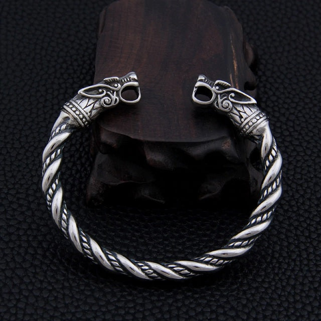 Bransoletka Torque Wiking