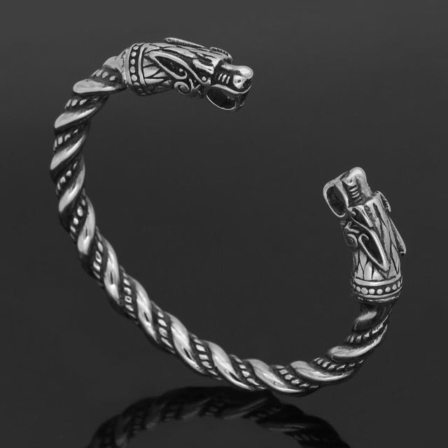 Bransoletka Torque Wiking