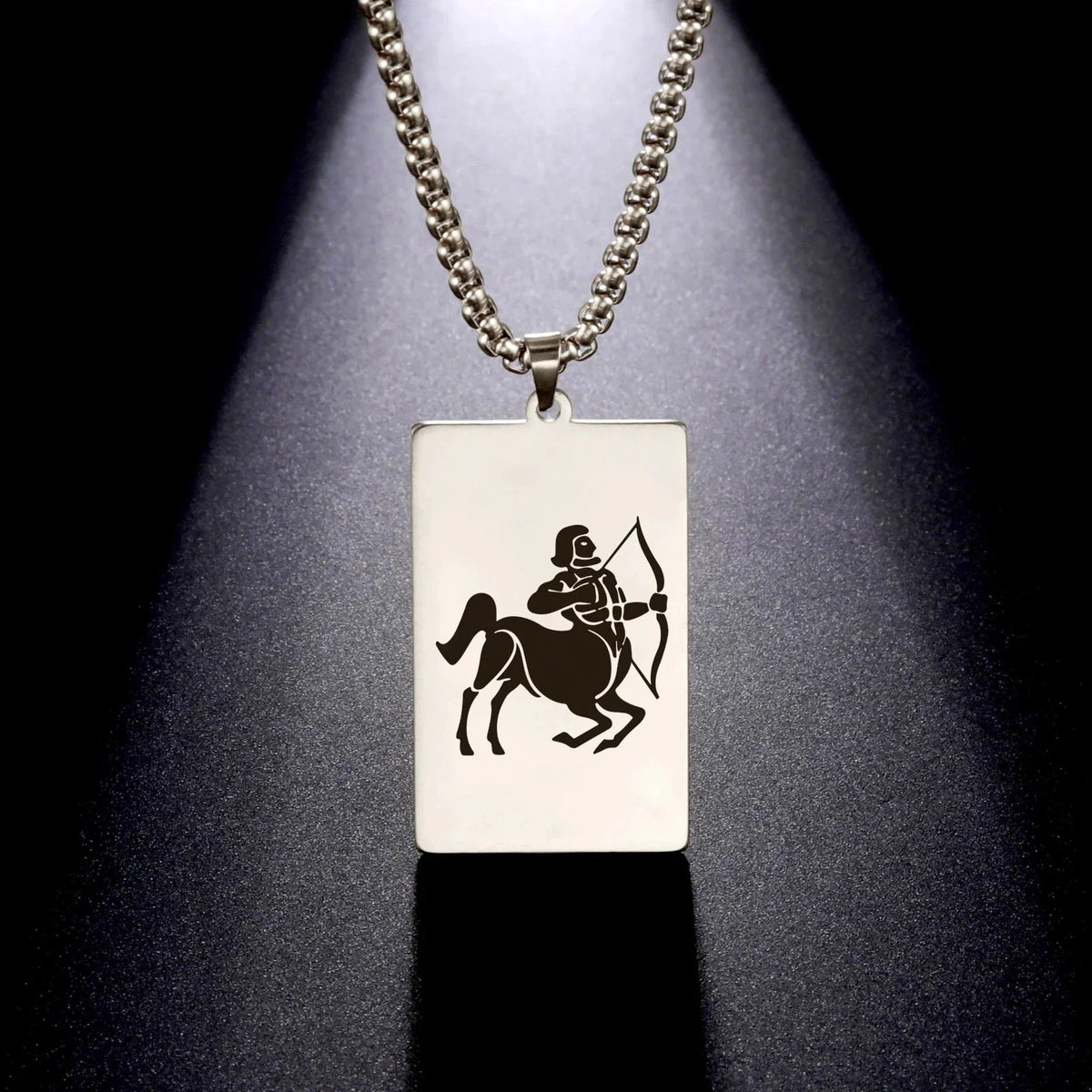 Naszyjnik z eleganckim wisiorkiem zodiakalnym znakiem astrologicznym