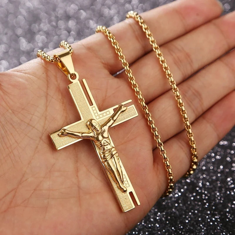 Naszyjnik i zawieszka krzyżyk męski Jezus krzyż złoty