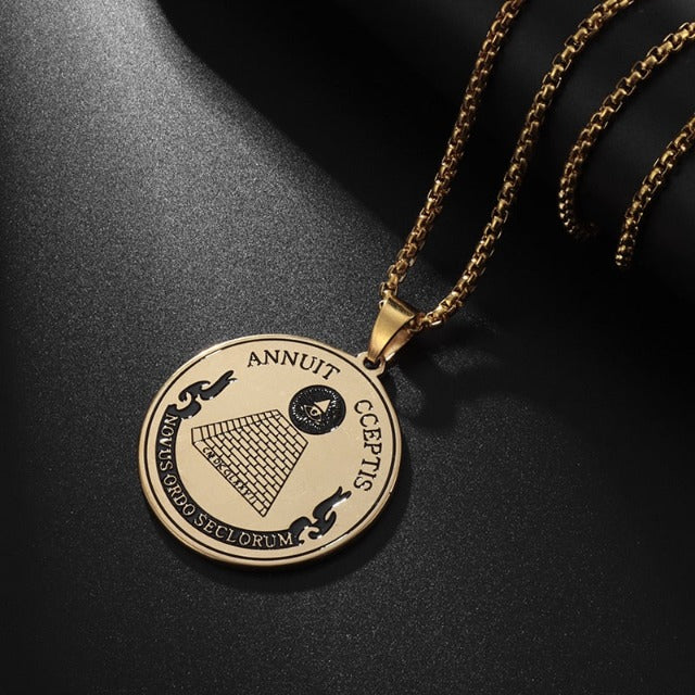 Naszyjnik z zawieszką Oko Opatrzności Piramida Illuminati złoty