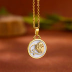 Złoty i biały naszyjnik z zawieszką Znaki Zodiaku 12 Konstelacji panna