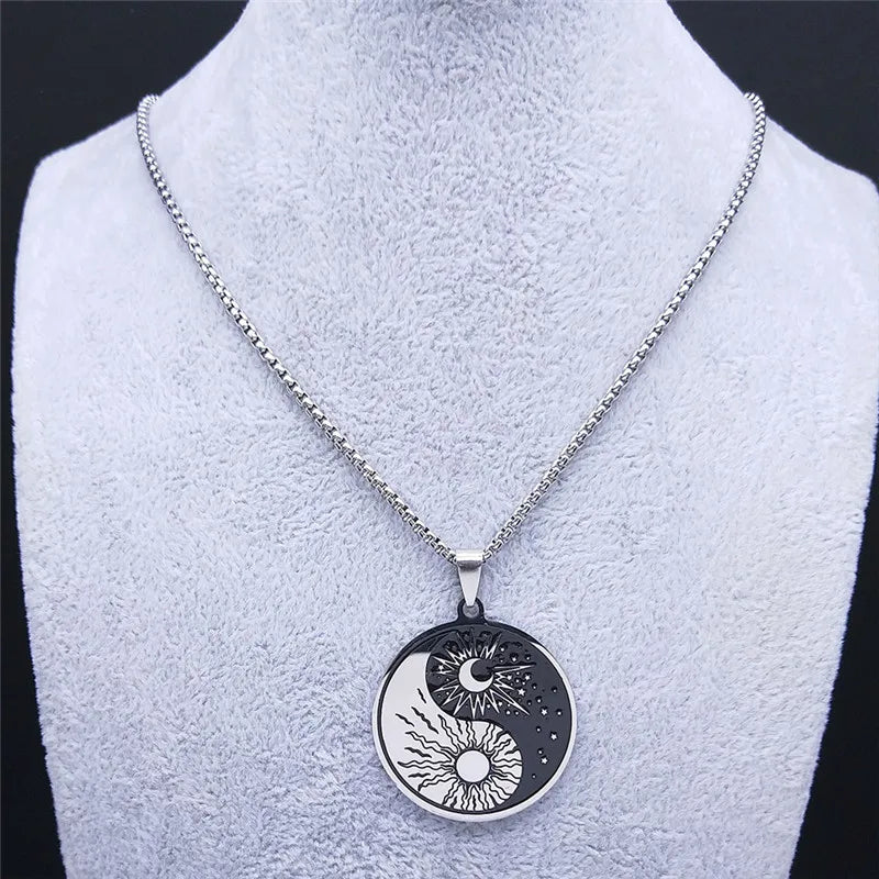 Naszyjnik z zawieszką Słońce i Księżyc Yin Yang