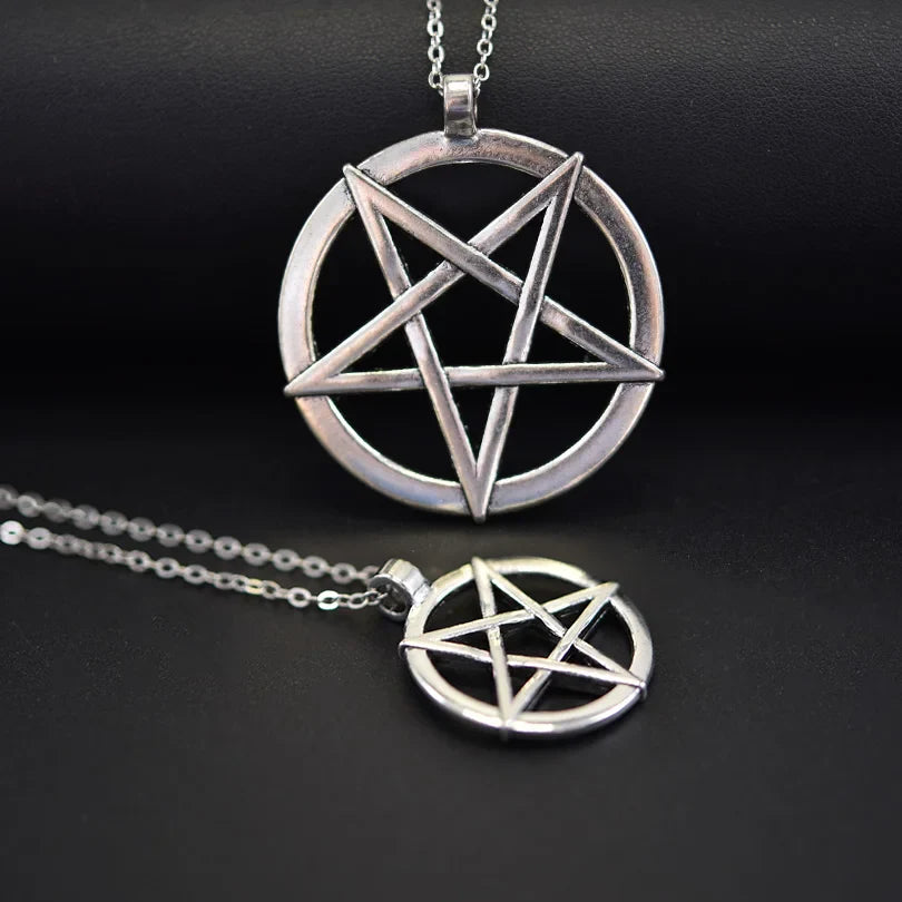 Naszyjnik z wisiorkiem czarownictwo wicca pentakl