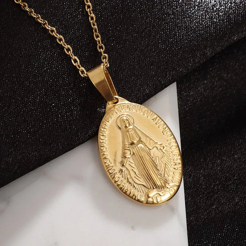 Naszyjnik z zawieszką Matka Boża z Guadalupe złoty