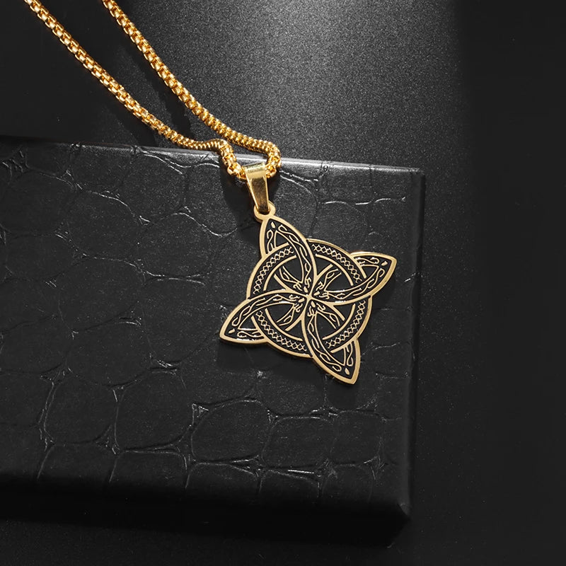 Naszyjnik z wisiorkiem Wicca Ochronny węzeł czarownicy złoty