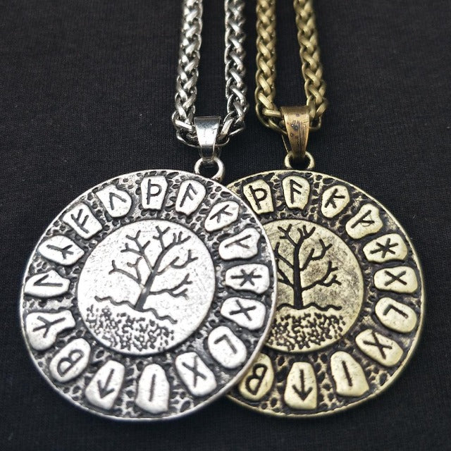 Naszyjnik z zawieszką Yggdrasil