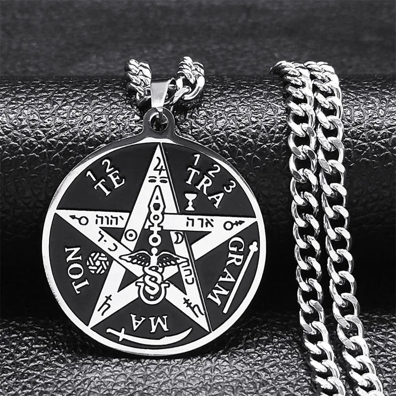 Naszyjnik z pentagramem i wisiorkiem tetragramu Salomona