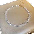 Naszyjnik typu choker w stylu białym z pereł 