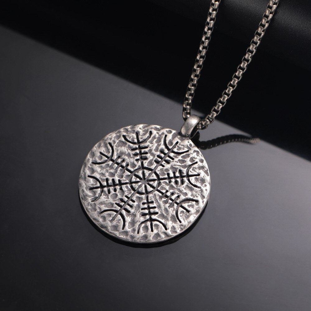 Naszyjnik Vegvisir z celtyckim wisiorkiem wikingów dla mężczyzn i kobiet w stylu nordyckim 