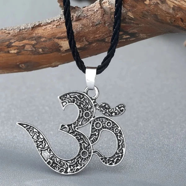 Wisiorek Om Symbol Buddyzmu srebro